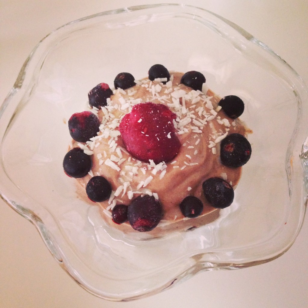 Healthy chocolate mousse