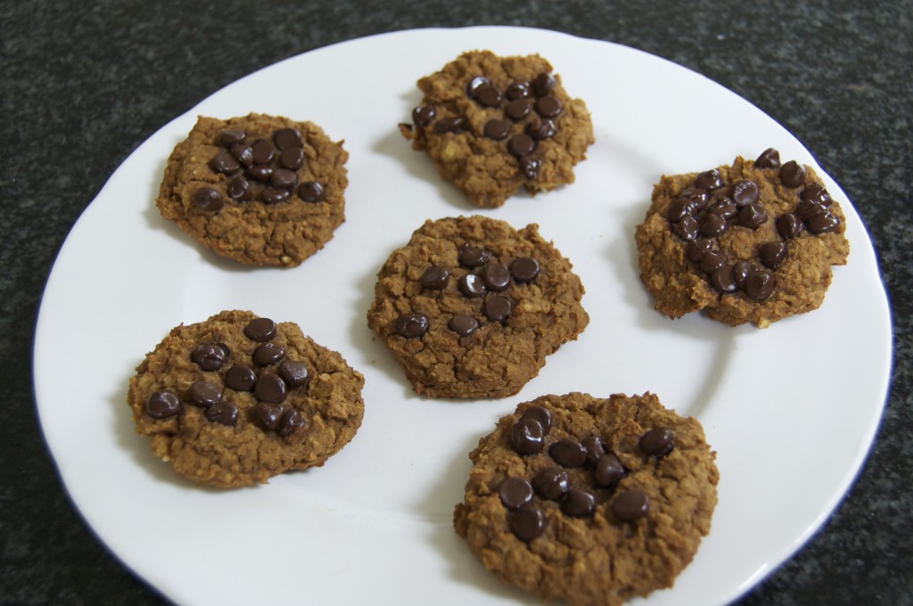 Delicious Chickpea Blondie (healthy!) cookies!