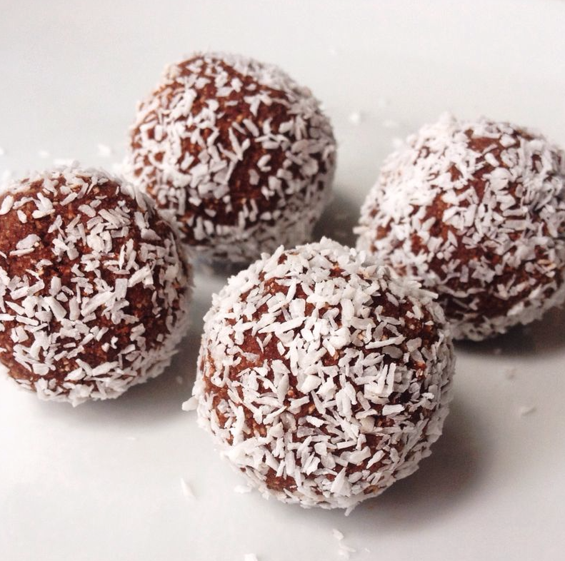 No Bake Protein Truffles with Coconut Flour