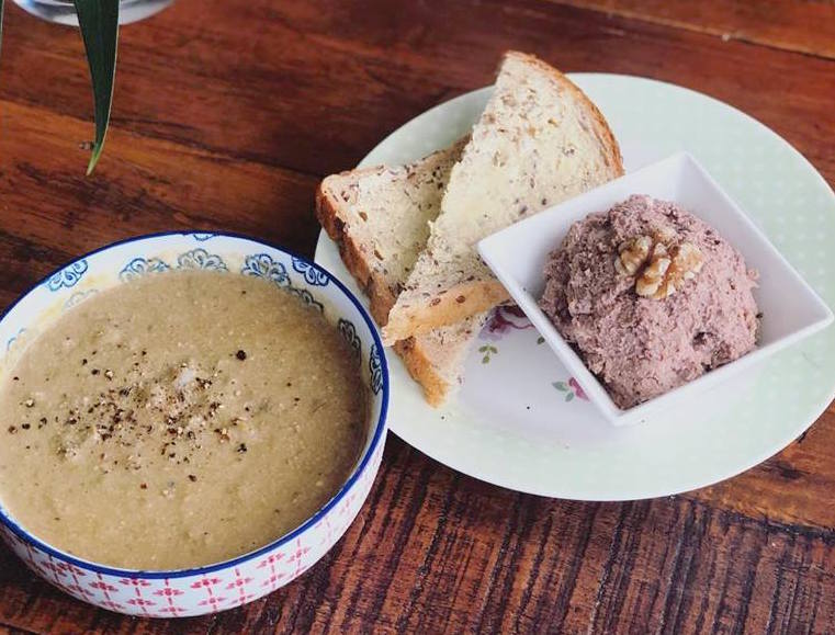 Asparagus & Walnut Soup with a Walnut Hummus | Healthy Recipes
